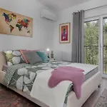 Stunning In With Heated Swimming Pool *
