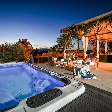 Stunning In With Heated Swimming Pool Malinska